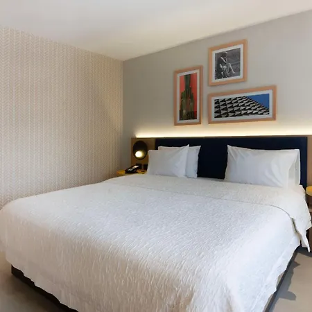 Hampton By Hilton Saltillo Zona Aeropuerto Exterior photo