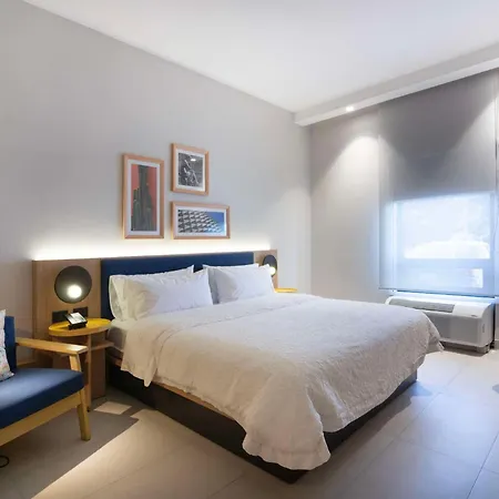 Hampton By Hilton Saltillo Zona Aeropuerto Exterior photo