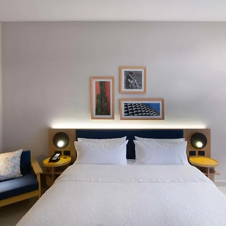 Hampton By Hilton Saltillo Zona Aeropuerto Exterior photo
