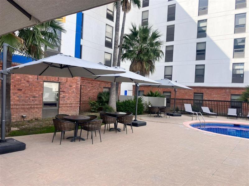Hampton By Hilton Zona Aeropuerto Hotel