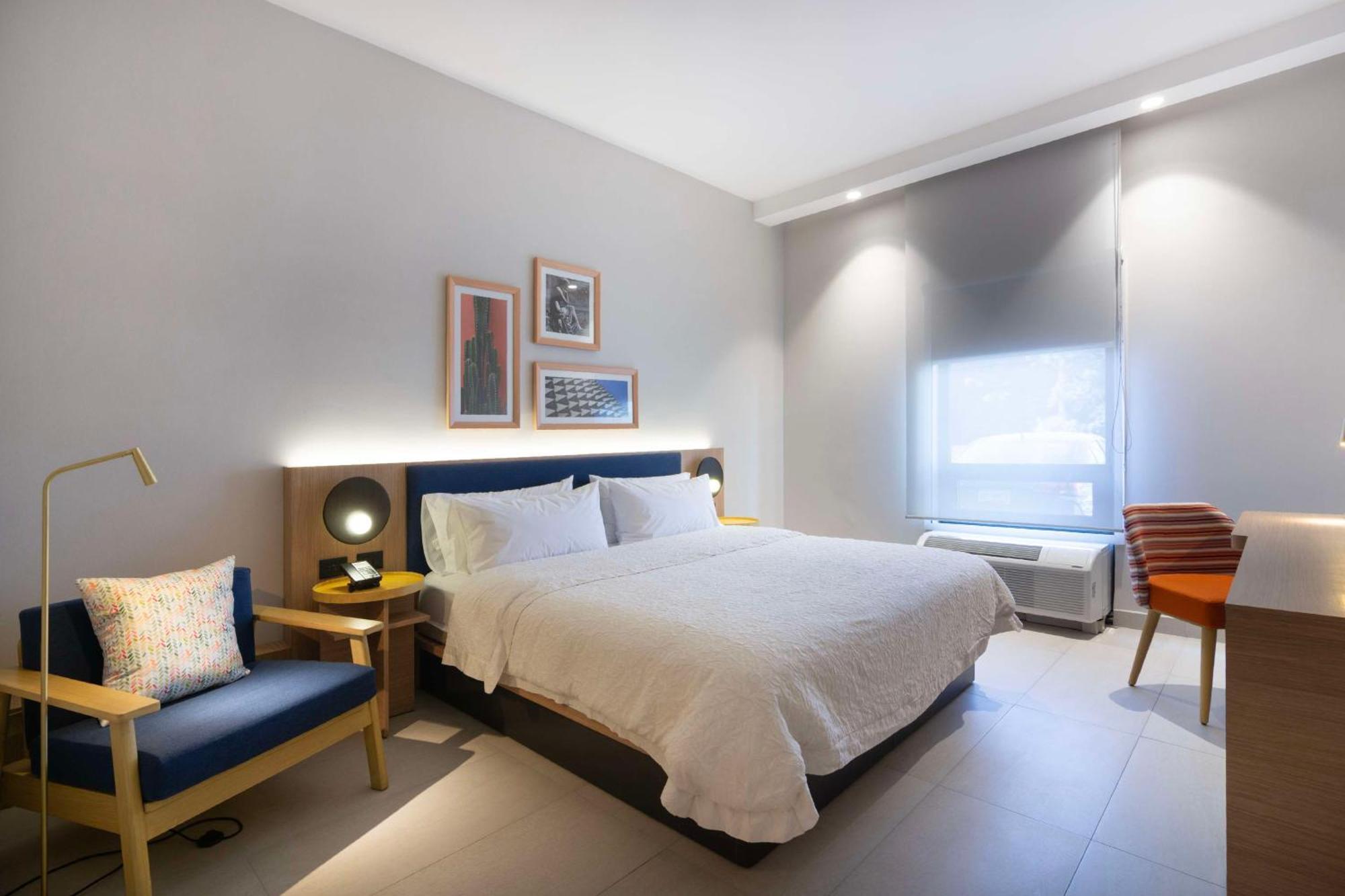 Hampton By Hilton Zona Aeropuerto Hotel 4*