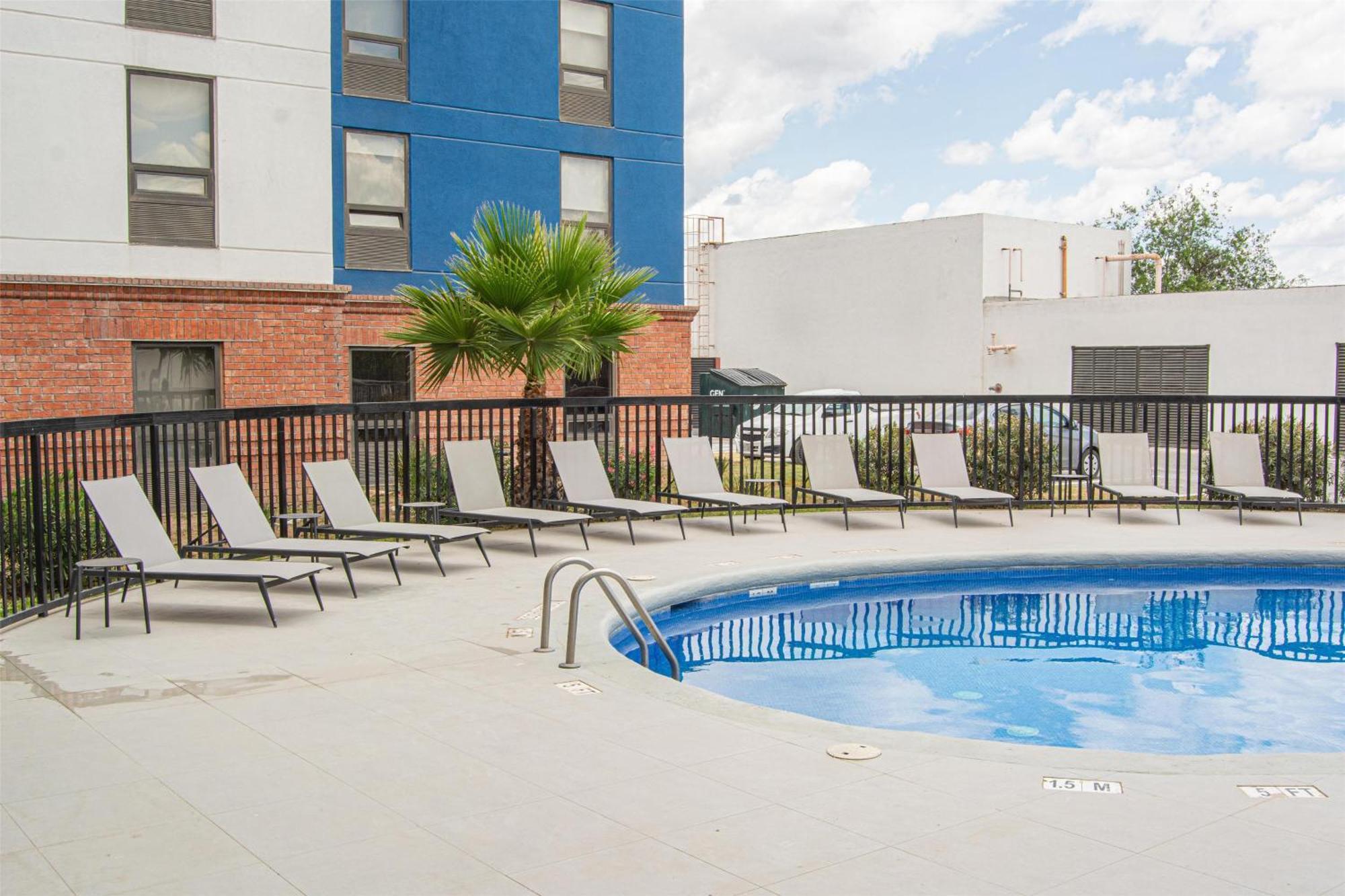 Hotel Hampton By Hilton Zona Aeropuerto